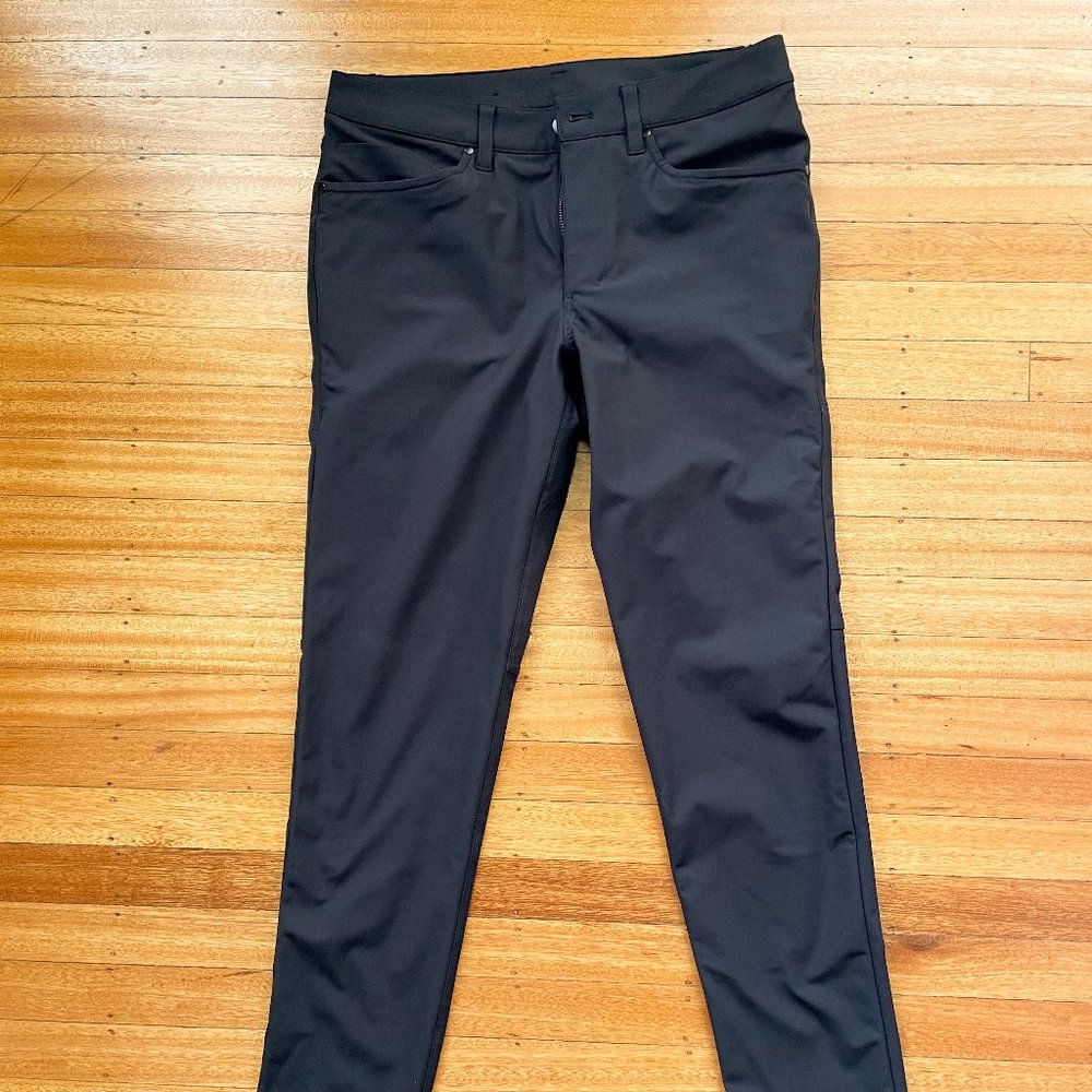 Lululemon Mens ABC Pants Black 30W 32L LIKE NEW
